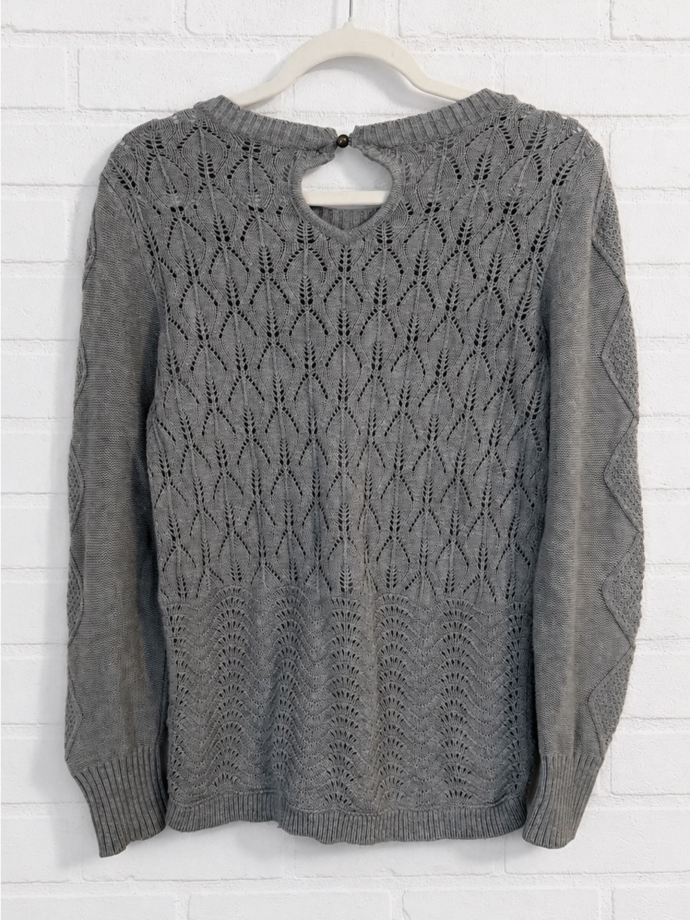 Banana Republic Gray Open Knit Cotton Sweater Back Button key hole Medium - Picture 3 of 8